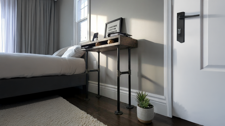 Customized Rustic Pipe End Table by iirntree