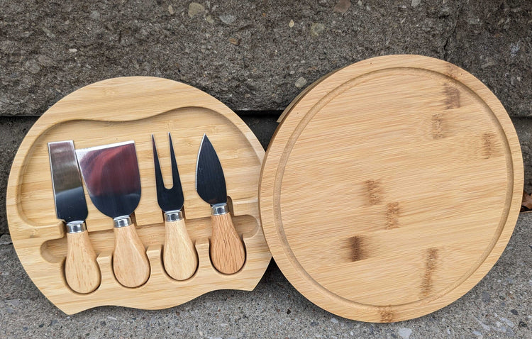 Customized Charcuterie Board by iirntree